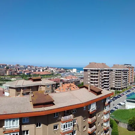 Entre Olas Y Calles Santander